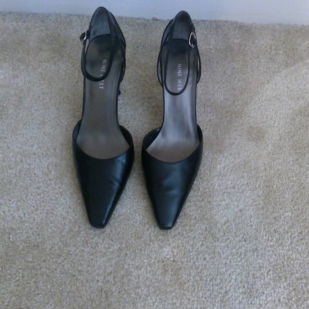 Nine West Black Shoes, size 7M